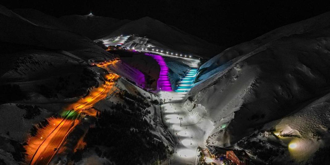 Gece kayak zevki doruklara çıkıyor: Palandöken’de yeniliğe yoğun ilgi! 1